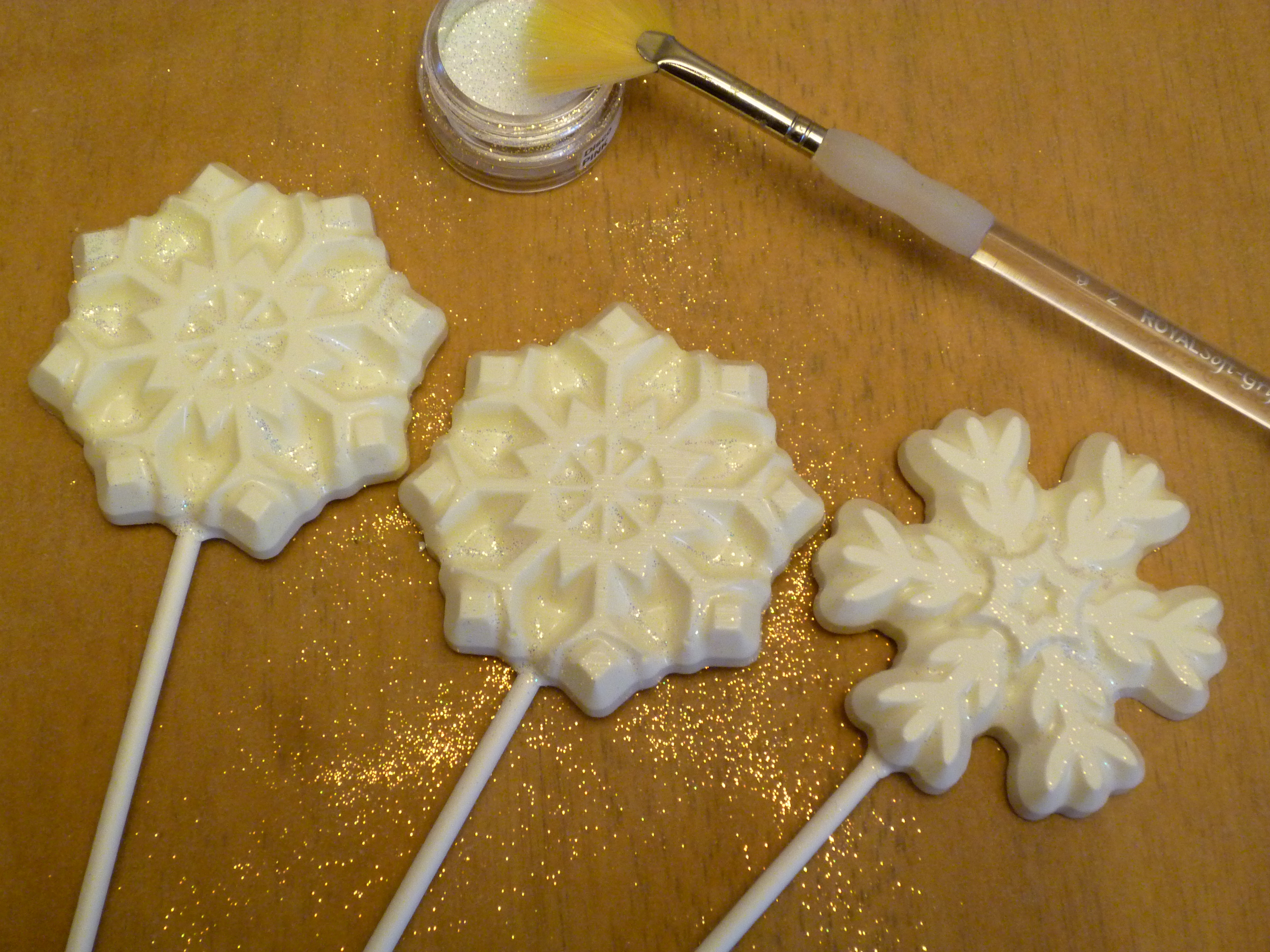 Lot White Foam Snowflakes Candy Lollipop Gingerbread People
